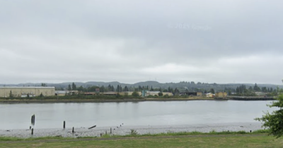 Boater Rescued After Fishing Boat Overturns in Chehalis River Aberdeen